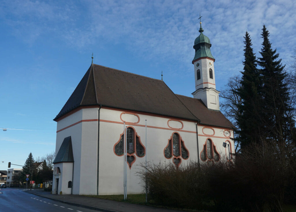 Pfarrkirche Heilig Kreuz in Straßberg