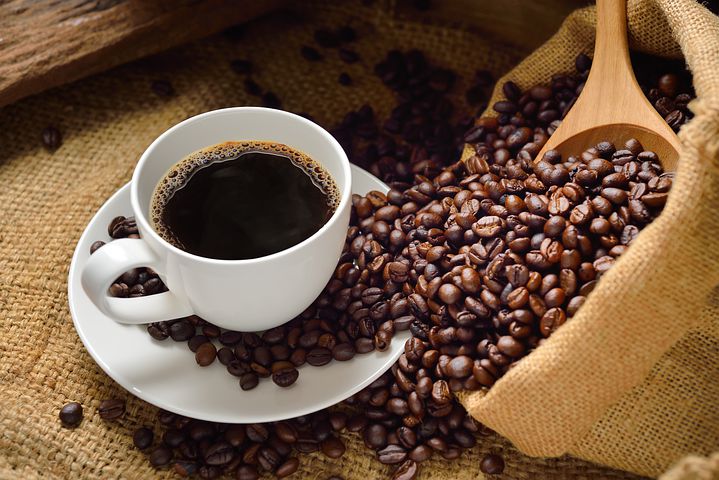Herzliche Einladung zum Kirchen-Café am 10. Dezember