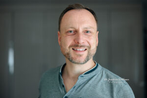 Dr. Joachim Schlosser