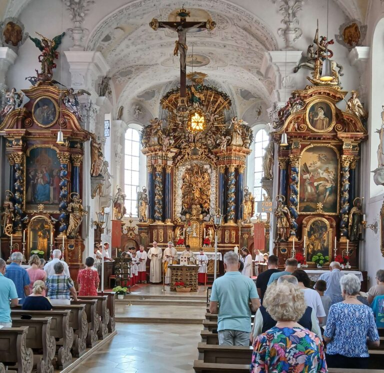 Feierliches Patrozinium in St. Peter und Paul